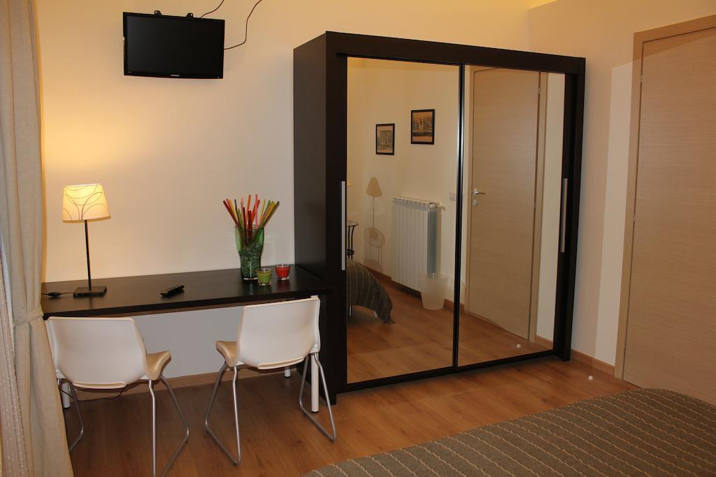 Giro B&B Catania Værelse billede